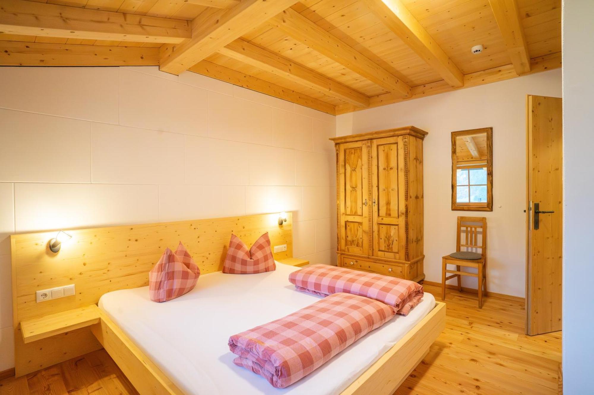 Weberstube Weberhaus Zollhaus Zollstoeckl * Obertilliach